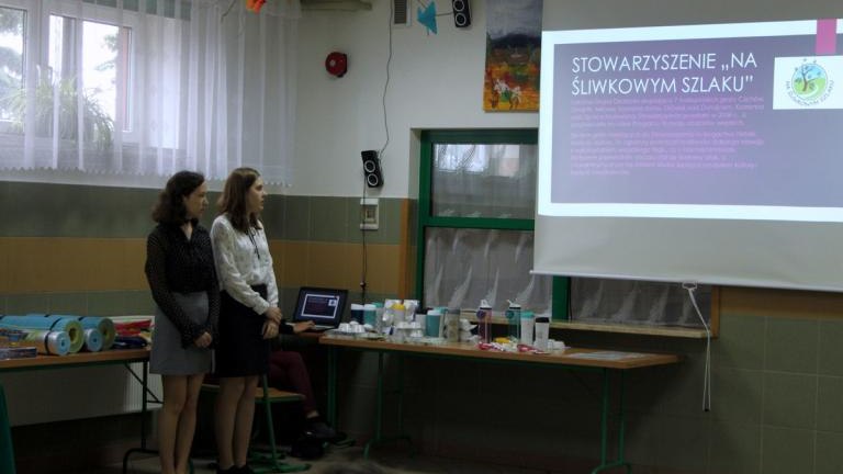 SP-T-goborze-Certyfikat-liwkowej-Szko-y-23-.JPG