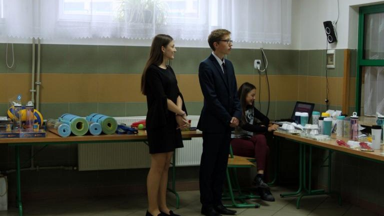 SP-T-goborze-Certyfikat-liwkowej-Szko-y-26-.JPG