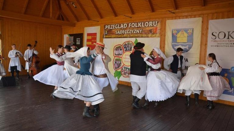 IV-Przegl-d-Folkloru-S-decczyzny-2018-36-.jpg