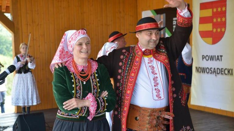 IV-Przegl-d-Folkloru-S-decczyzny-2018-41-_1.jpg