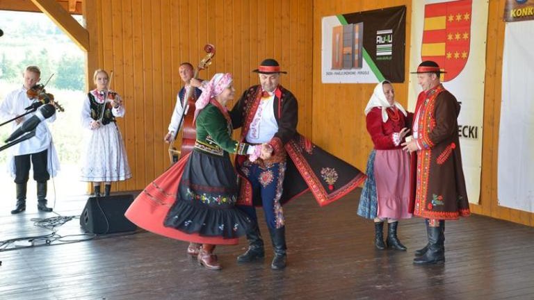 IV-Przegl-d-Folkloru-S-decczyzny-2018-42-_1.jpg