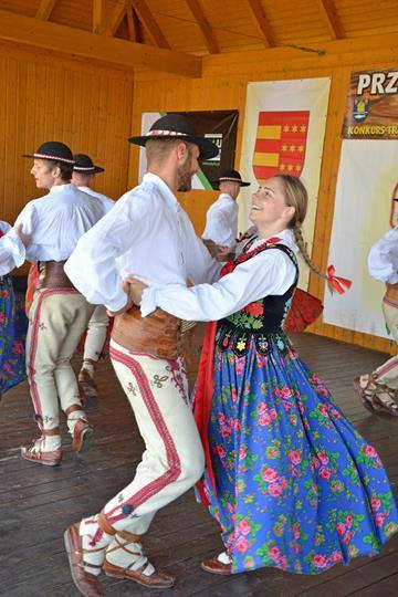 IV-Przegl-d-Folkloru-S-decczyzny-2018-48-_1.jpg