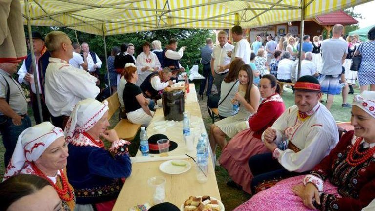 IV-Przegl-d-Folkloru-S-decczyzny-2018-58-.jpg