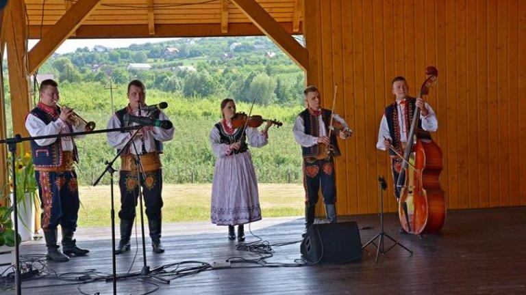 IV-Przegl-d-Folkloru-S-decczyzny-2018-82-.jpg