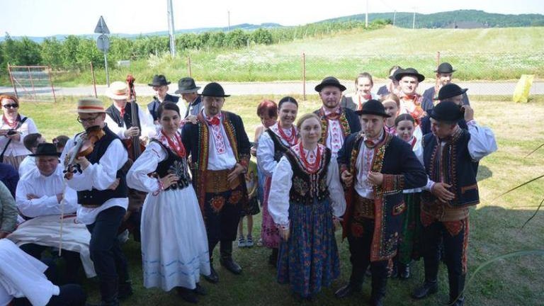 IV-Przegl-d-Folkloru-S-decczyzny-2018-83-.jpg