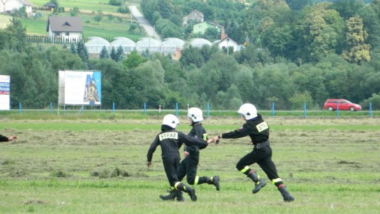 Gminne-Zawody-Sportowo-Po-arnicze-2018-ososina-Dolna-127-.JPG