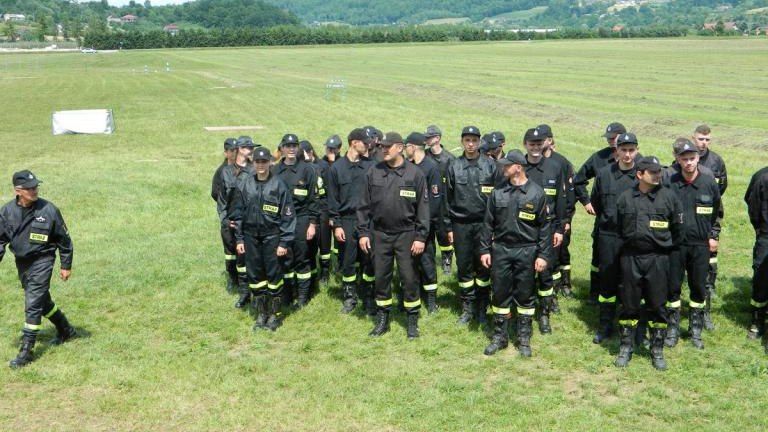 Gminne-Zawody-Sportowo-Po-arnicze-2018-ososina-Dolna-34-.JPG