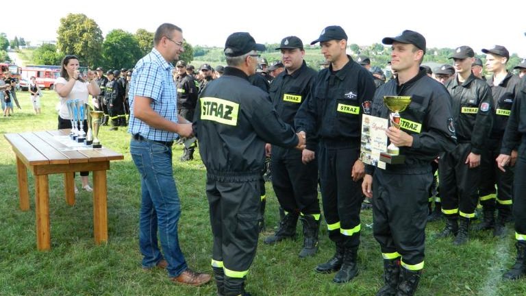 Gminne-Zawody-Sportowo-Po-arnicze-2018r.-ososina-Dolna-136-.JPG