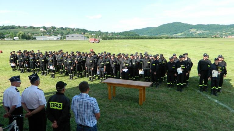 Gminne-Zawody-Sportowo-Po-arnicze-2018r.-ososina-Dolna-160-.JPG