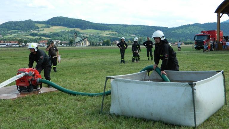 Gminne-Zawody-Sportowo-Po-arnicze-2018r.-ososina-Dolna-42-.JPG