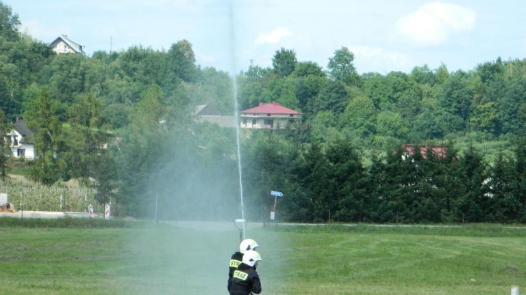 Gminne-Zawody-Sportowo-Po-arnicze-2018r.-ososina-Dolna-44-.JPG