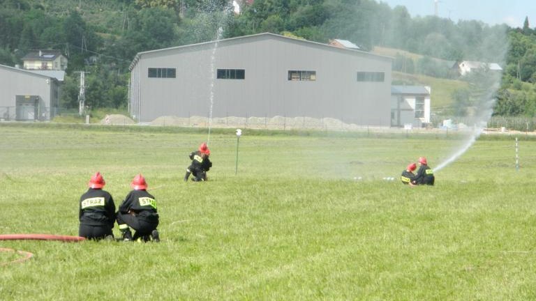 Gminne-Zawody-Sportowo-Po-arnicze-2018r.-ososina-Dolna-65-.JPG