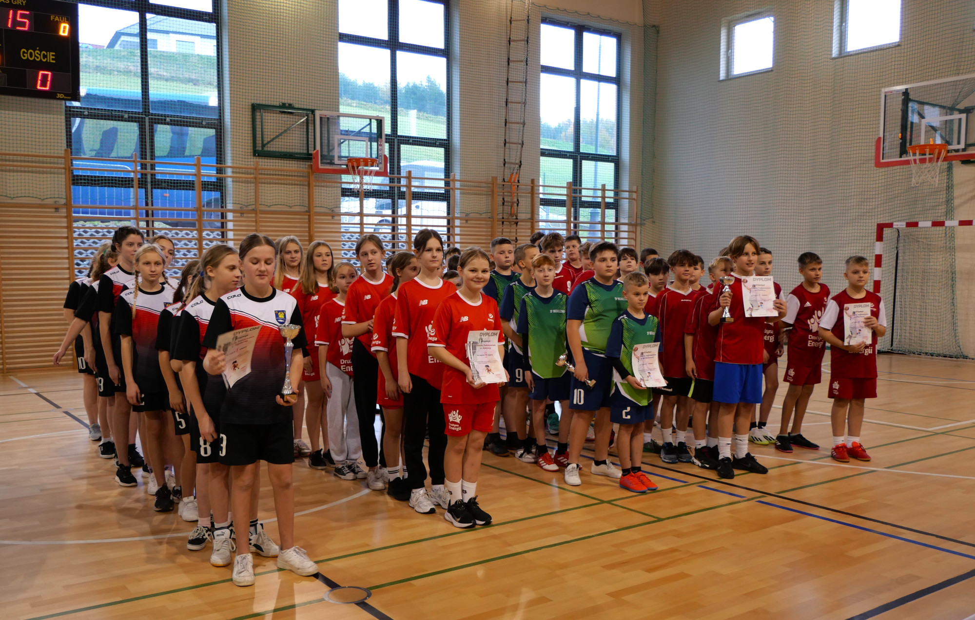 Międzygminne Igrzyska Dzieci w piłce koszykowej w Szkole Podstawowej w Rąbkowej