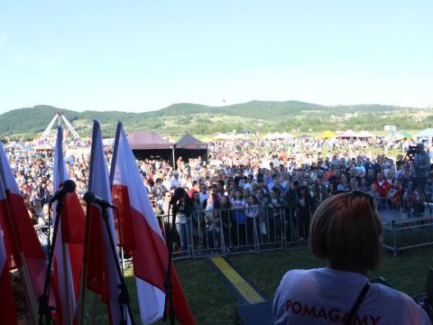 Ogłoszenie o naborze ofert na wyłączną sprzedaż piwa i gastronomii podczas Święta Kwitnących Sadów