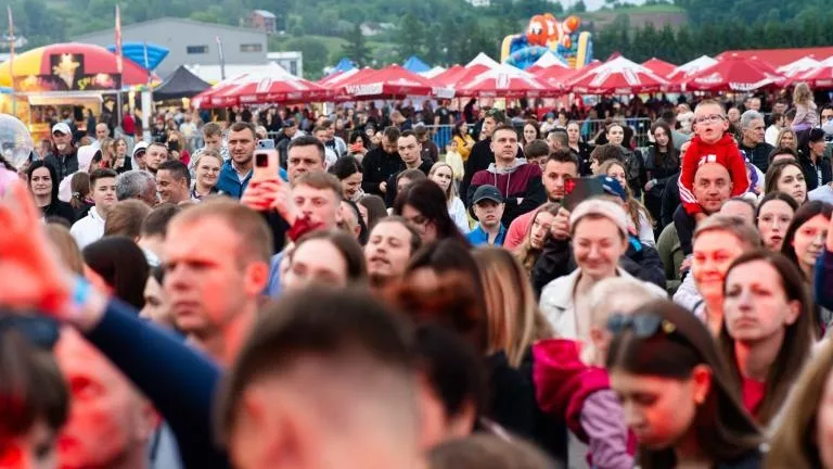 28. Święto Kwitnących Sadów połączone z inauguracją sezonu lotniczego