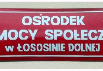 Ogłoszenie o naborze na wolne stanowisko pracy: pracownik socjalny