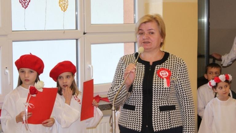 Lekcja-Patriotyzmu-w-Szkole-Podstawowej-w-bikowicach-2018-3-.JPG
