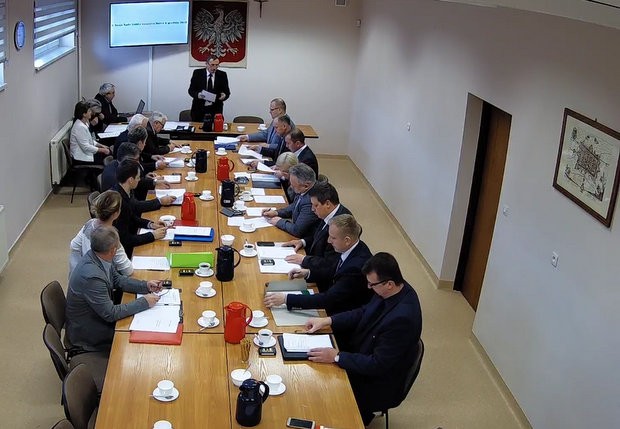 II-Sesja-Rady-Gminy-w-ososinie-Dolnej-VIII-Kadencji-5-.jpg