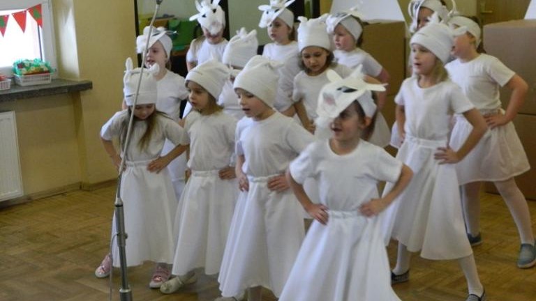 Dzie-Babci-i-Dziadka-w-bikowicach-2019-14-.JPG