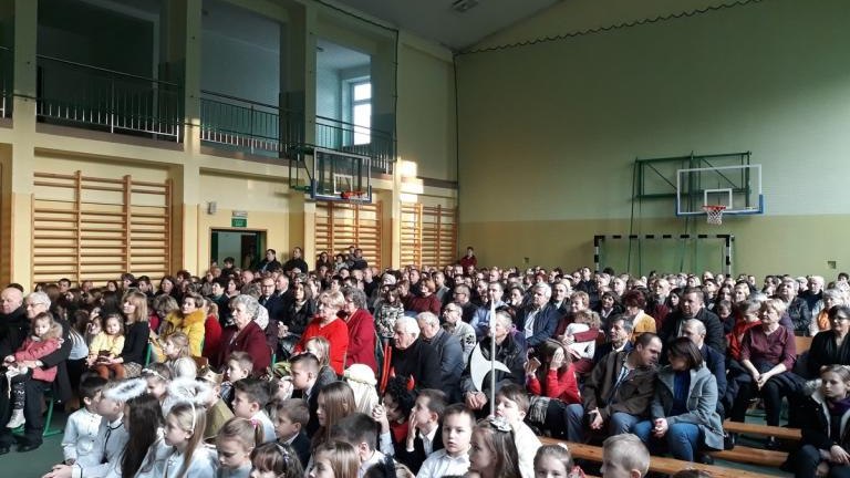 Koncert Noworoczny w SP Tęgoborze 2019 (17).jpg