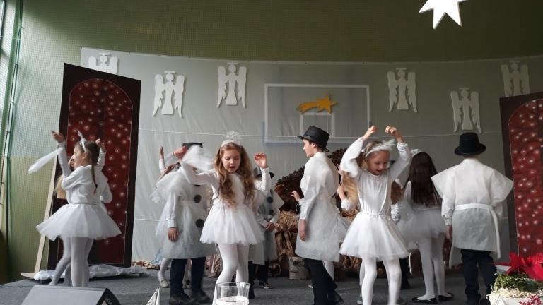Koncert Noworoczny w SP Tęgoborze 2019 (9).jpg