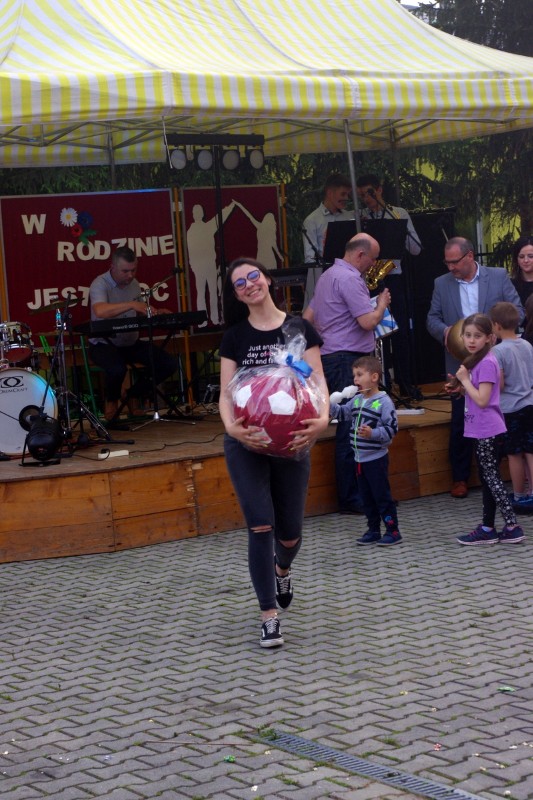 PIKNIK RODZINNY w Łososinie Dolnej 26.05.2019r.  (210).JPG
