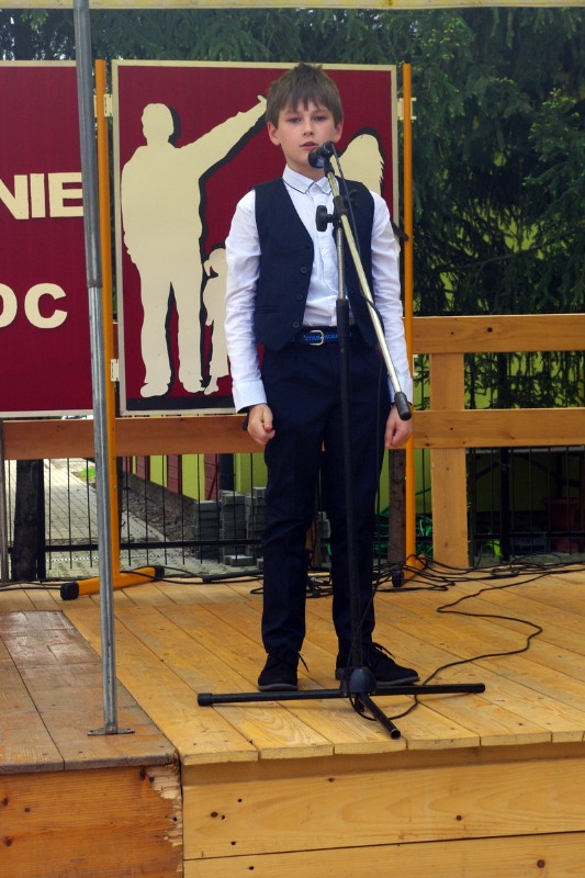 PIKNIK RODZINNY w Łososinie Dolnej 26.05.2019r.  (35).JPG