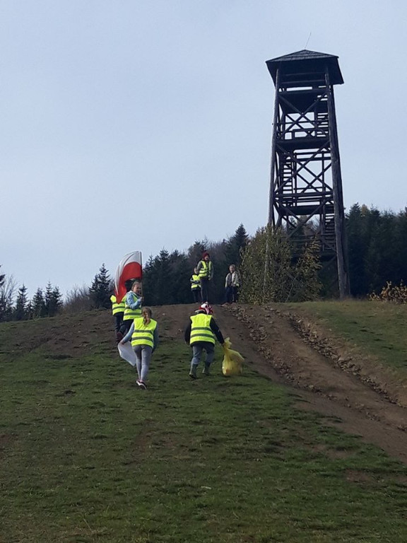 101 szczytów Gmina Łososina Dolna 2019 (1).jpg