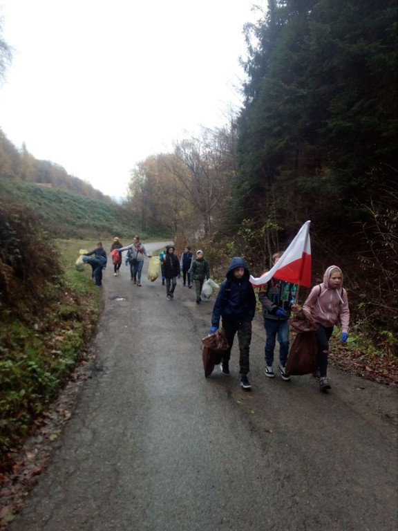 101 szczytów Gmina Łososina Dolna 2019 (15).jpg