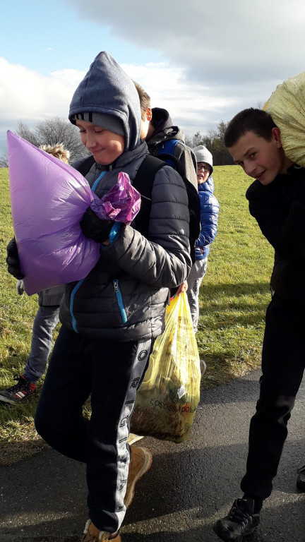 101 szczytów Gmina Łososina Dolna 2019 (8).jpg