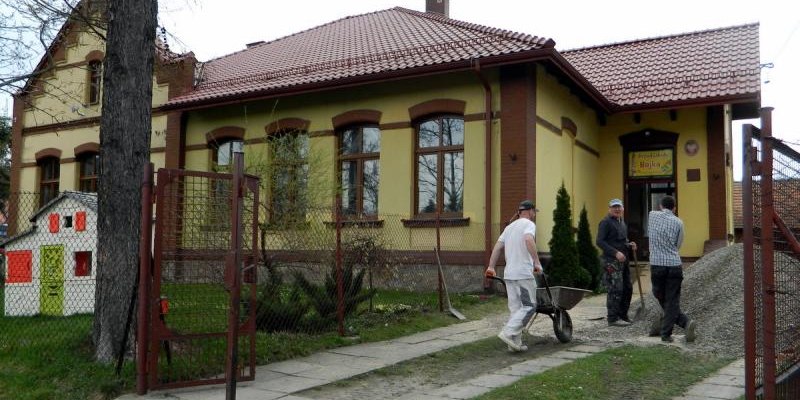 Gmina inwestuje w remont budynku przedszkola „Bajka”