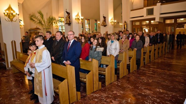 Święto Kwitnących Sadów Łososina Dolna 5 maj 2019 (23).jpg